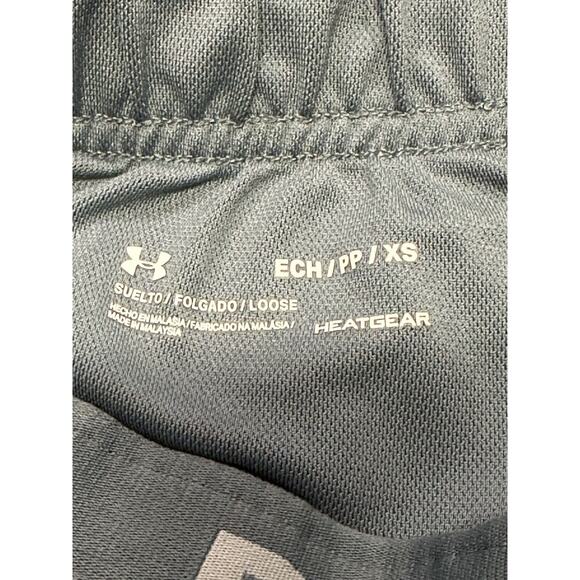 Under Armour Women’s Play Up Shorts 3.0 Loose Coupe Purple42 - Picture 8 of 9